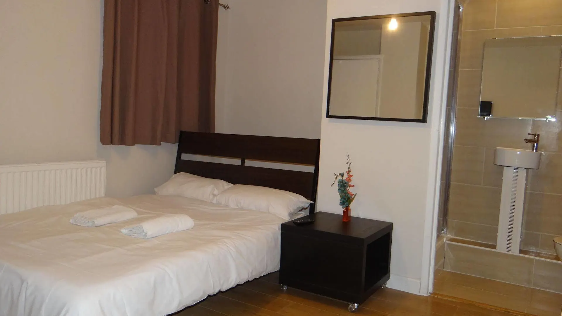 51 Vallance House London Hotel